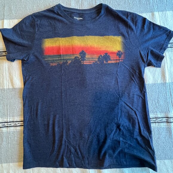 That Favorite California T-shirt - Large - Picture 1 of 3
